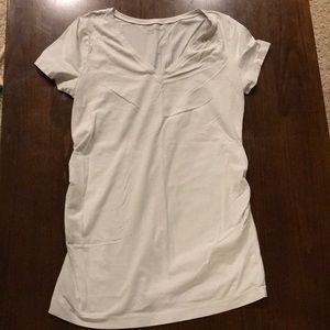 Gap Maternity Tee